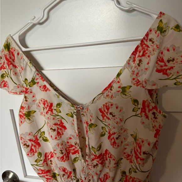 Floral Romper - size small/medium - Picture 2 of 4